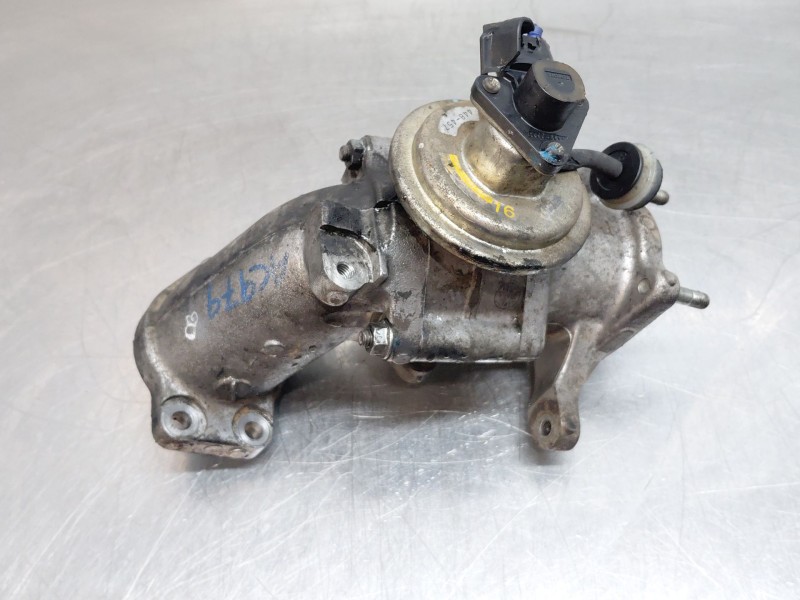 Recambio de valvula egr para toyota hilux (kun) extra cab 4x4 referencia OEM IAM 2580030120  