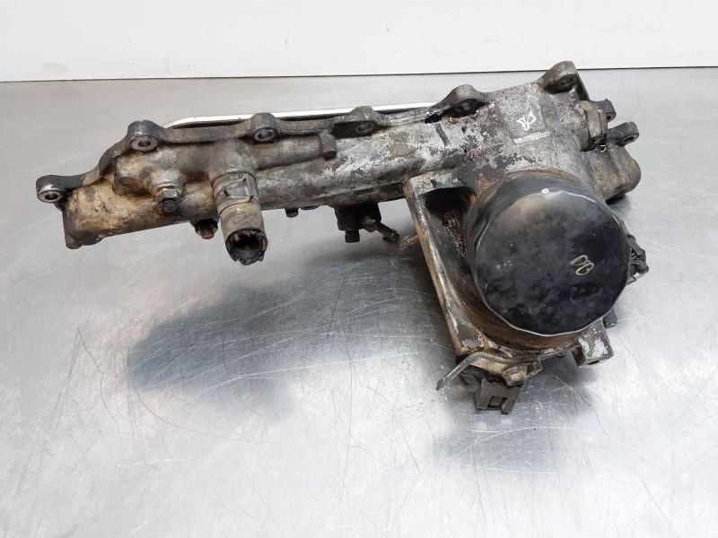Recambio de soporte filtro aceite para toyota hilux (kun) extra cab 4x4 referencia OEM IAM 1570130090  