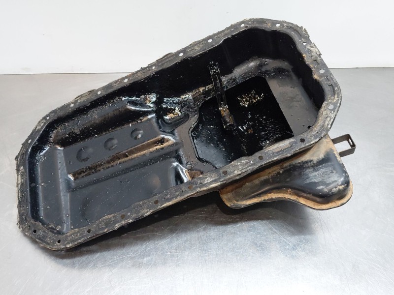 Recambio de carter para toyota hilux (kun) extra cab 4x4 referencia OEM IAM 1210130090  