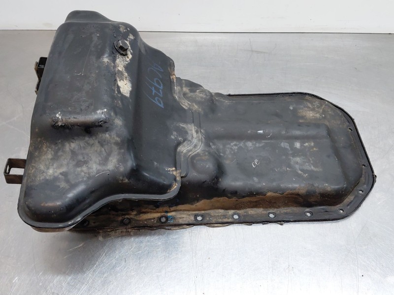 Recambio de carter para toyota hilux (kun) extra cab 4x4 referencia OEM IAM 1210130090  