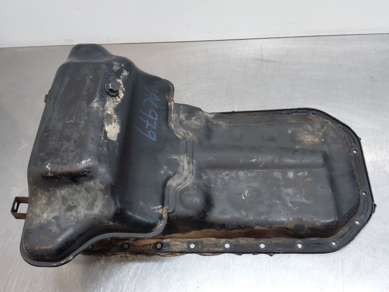 Recambio de carter para toyota hilux (kun) extra cab 4x4 referencia OEM IAM 1210130090  