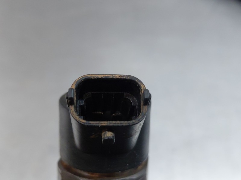 Recambio de inyector para bmw serie 3 touring (e46) 330d referencia OEM IAM 13537785573 0445110047 