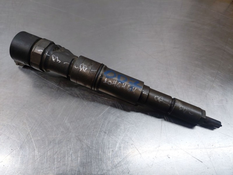 Recambio de inyector para bmw serie 3 touring (e46) 330d referencia OEM IAM 13537785573 0445110047 