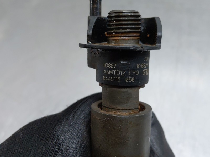 Recambio de inyector para bmw x5 (e70) 3.0d referencia OEM IAM   