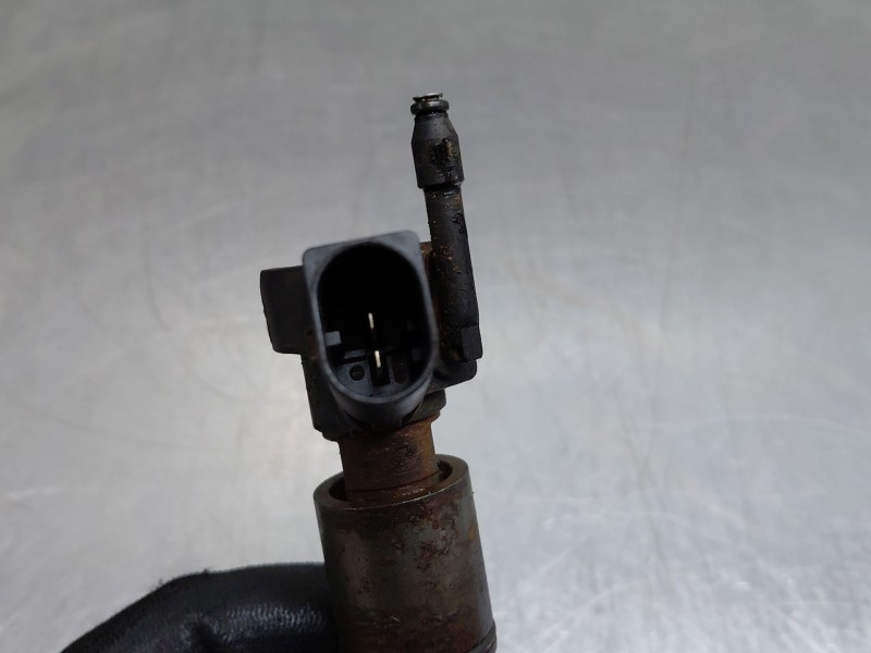 Recambio de inyector para bmw x5 (e70) 3.0d referencia OEM IAM   