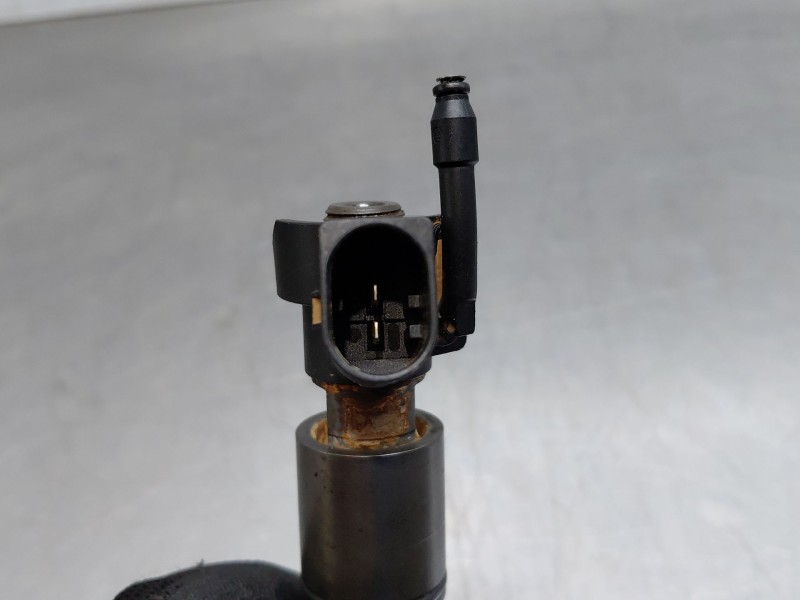 Recambio de inyector para bmw x5 (e70) 3.0d referencia OEM IAM   