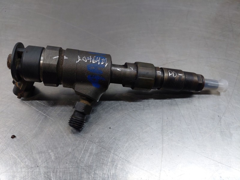 Recambio de inyector para ford ecosport trend referencia OEM IAM 0445110489  