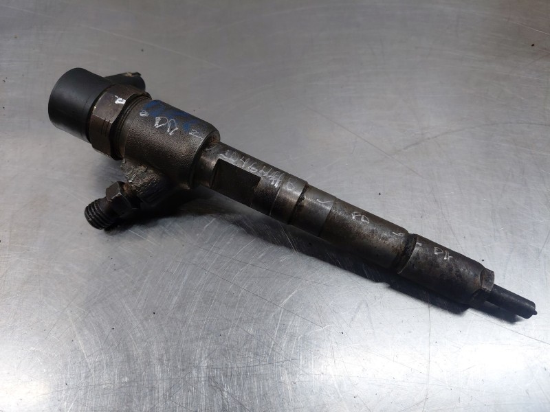 Recambio de inyector para fiat doblo ii cargo (263) furgón basis maxi referencia OEM IAM 0445110183  