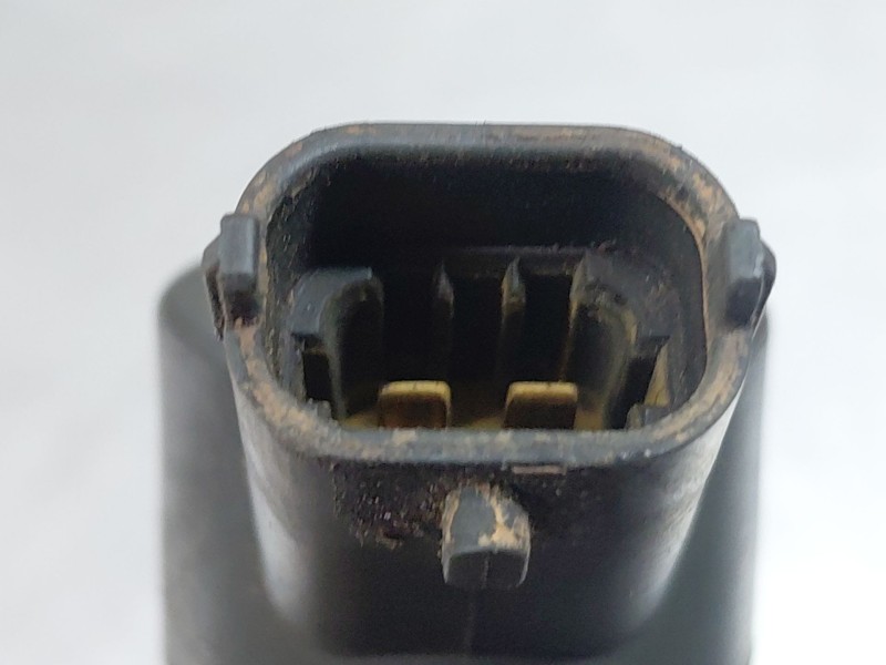 Recambio de inyector para bmw serie 3 touring (e46) 330d referencia OEM IAM 13537785573 0445110047 