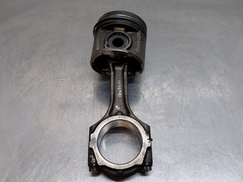 Recambio de biela para toyota hilux (kun) extra cab 4x4 referencia OEM IAM 1320130040  