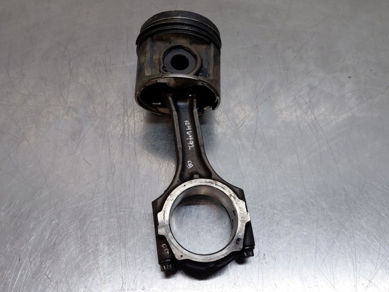 Recambio de biela para toyota hilux (kun) extra cab 4x4 referencia OEM IAM 1320130040  