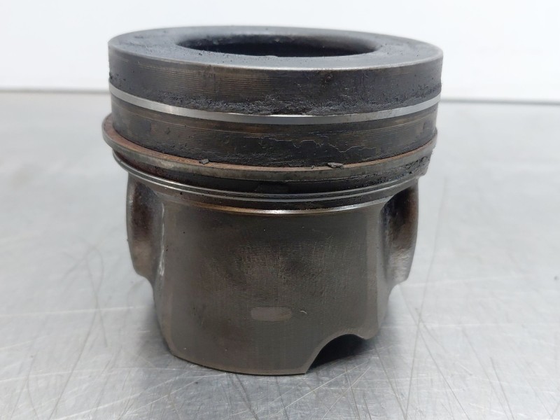 Recambio de piston para peugeot boxer furgón gran volumen 335 l3h3 pro bluehdi 130 referencia OEM IAM   