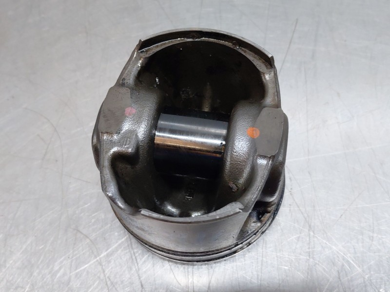 Recambio de piston para peugeot boxer furgón gran volumen 335 l3h3 pro bluehdi 130 referencia OEM IAM   