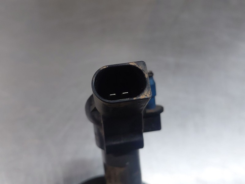 Recambio de inyector para hyundai ix35 style awd referencia OEM IAM 338002F000  