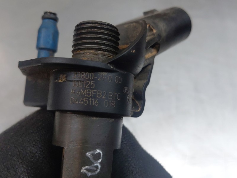 Recambio de inyector para hyundai ix35 style awd referencia OEM IAM 338002F000  