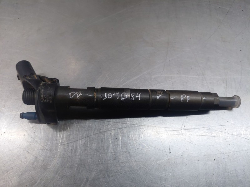 Recambio de inyector para hyundai ix35 style awd referencia OEM IAM 338002F000  