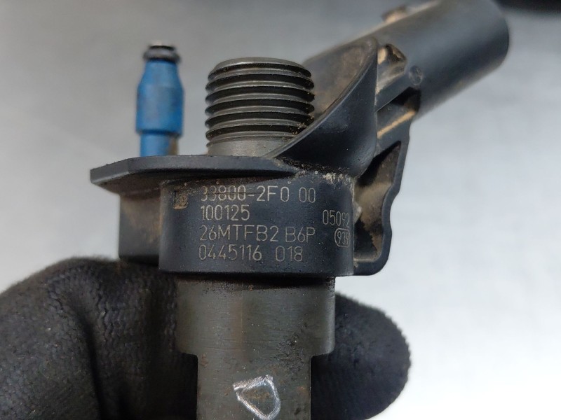 Recambio de inyector para hyundai ix35 style awd referencia OEM IAM 338002F000  