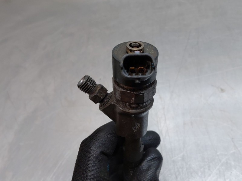 Recambio de inyector para toyota yaris (ksp9/scp9/nlp9) básico referencia OEM IAM 0445110262  