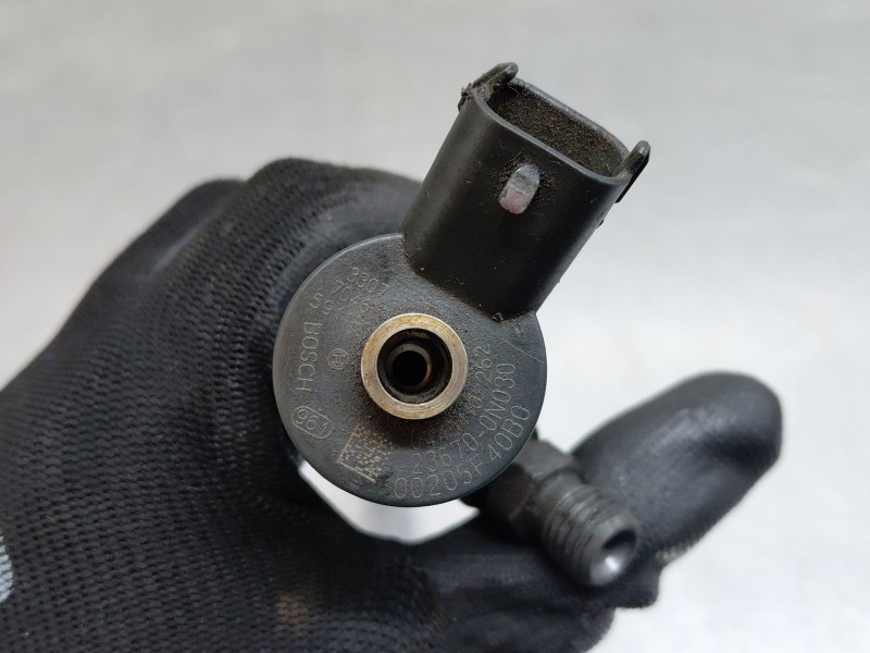 Recambio de inyector para toyota yaris (ksp9/scp9/nlp9) básico referencia OEM IAM 0445110262  