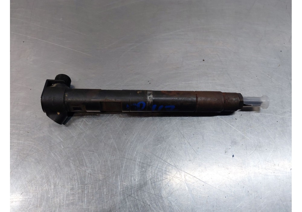 Recambio de inyector para mercedes-benz clase b (w246) b 200 cdi (246.208) referencia OEM IAM A6510701387  