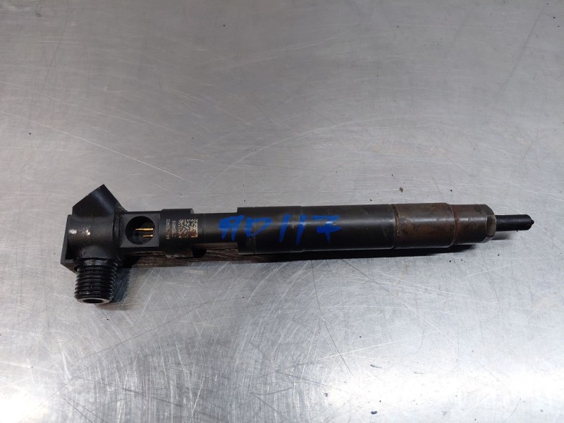 Recambio de inyector para mercedes-benz clase b (w246) b 200 cdi (246.208) referencia OEM IAM A6510701387  