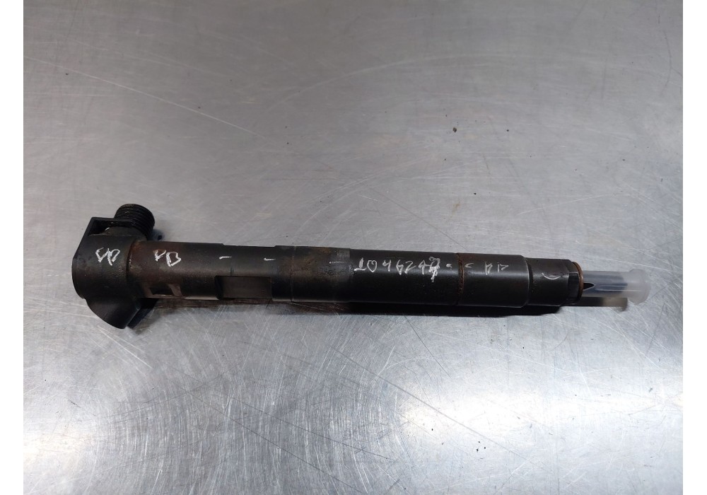 Recambio de inyector para mercedes-benz clase b (w246) b 200 cdi (246.208) referencia OEM IAM A6510701387  