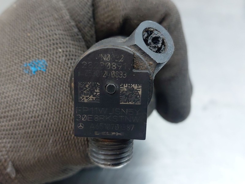 Recambio de inyector para mercedes-benz clase b (w246) b 200 cdi (246.208) referencia OEM IAM A6510701387  