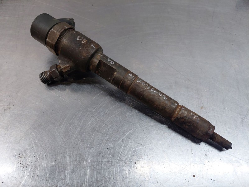 Recambio de inyector para fiat doblo ii cargo (263) furgón basis maxi referencia OEM IAM 0445110183  