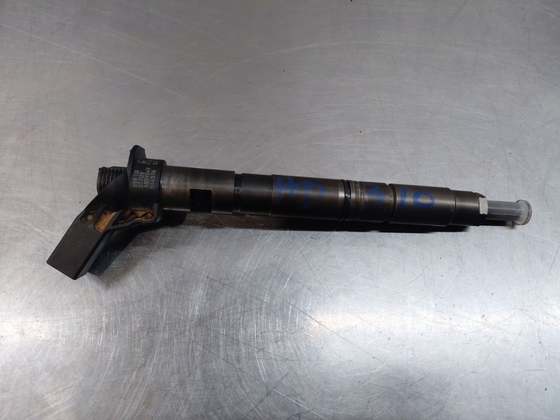 Recambio de inyector para audi a5 coupe (8t) 2.7 tdi referencia OEM IAM   
