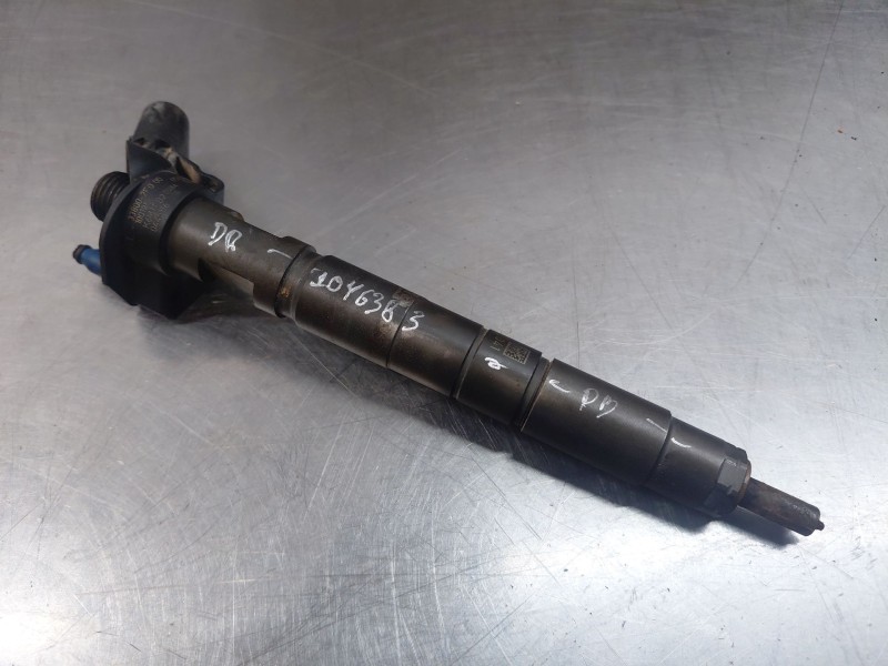 Recambio de inyector para hyundai ix35 style awd referencia OEM IAM 338002F000  