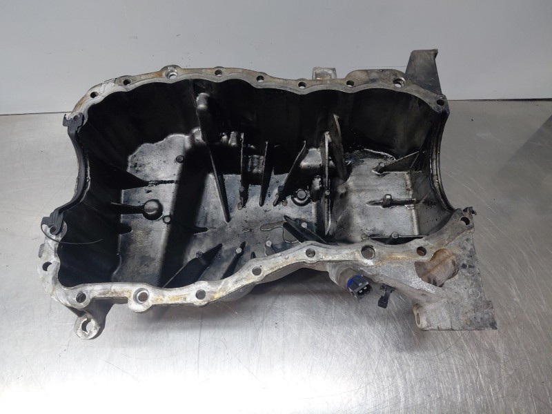 Recambio de carter para nissan juke (f15) acenta referencia OEM IAM 1111000QAS 111105878R 