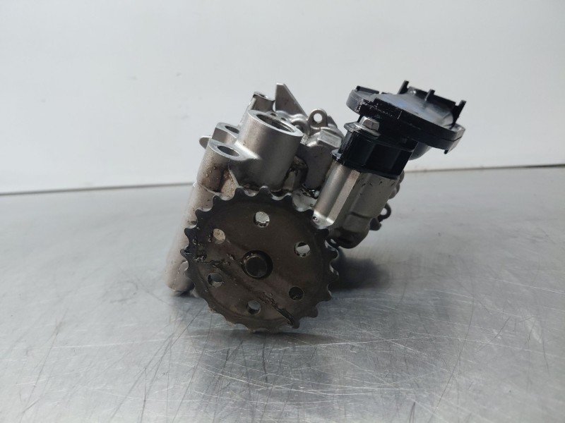 Recambio de bomba aceite para nissan primastar cerrada referencia OEM IAM 150006988R  