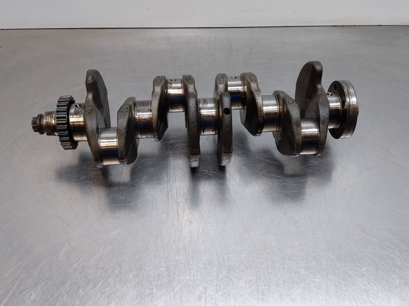 Recambio de cigueñal para volkswagen caddy ocio trendline bluemotion referencia OEM IAM 04L105021F  