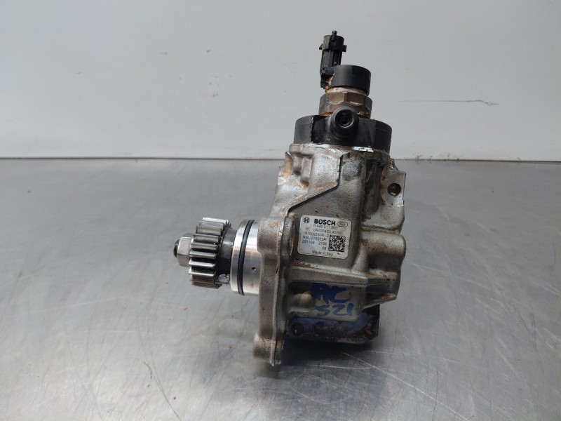 Recambio de bomba inyeccion para nissan primastar cerrada referencia OEM IAM 167009230R 0445011500 