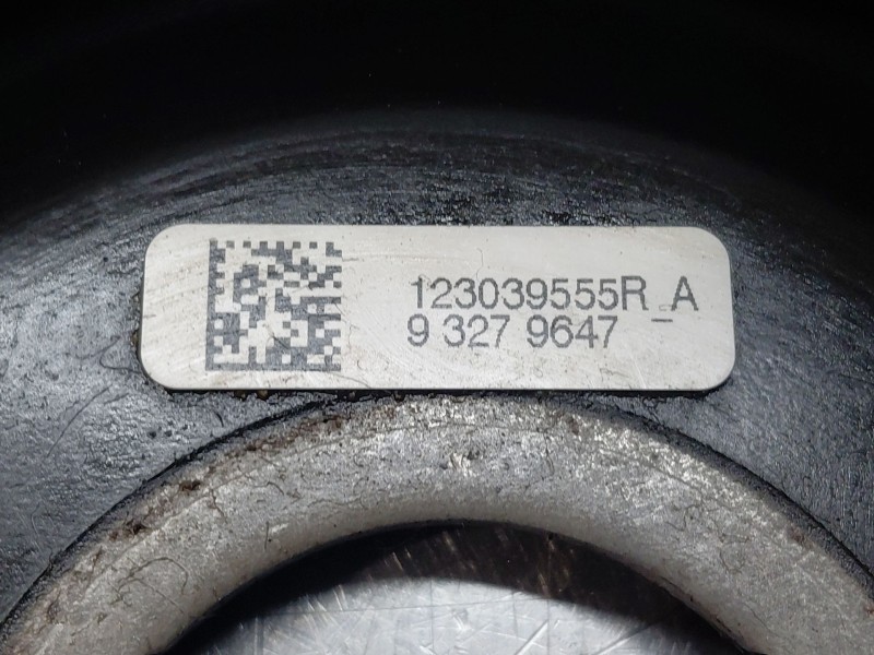 Recambio de polea cigueñal para nissan primastar cerrada referencia OEM IAM 123039555R  
