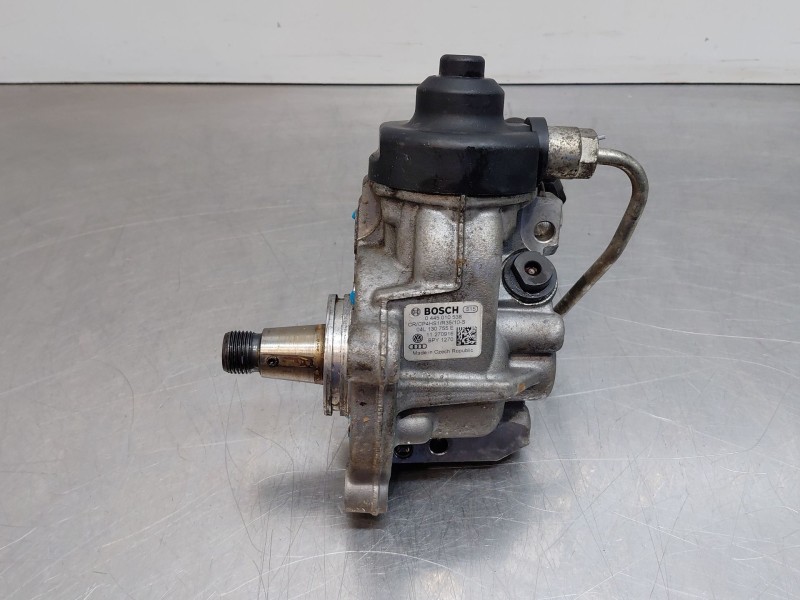 Recambio de bomba inyeccion para volkswagen caddy ocio trendline bluemotion referencia OEM IAM 04L130755E 0445010538 