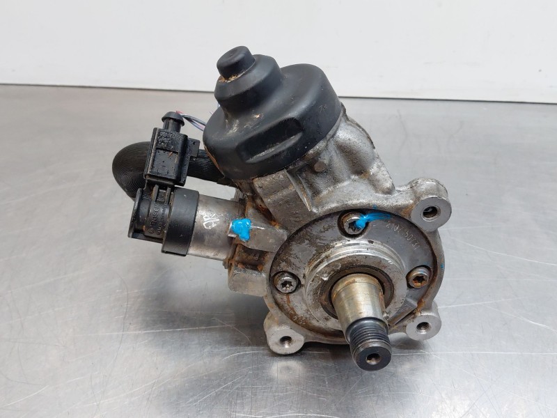 Recambio de bomba inyeccion para volkswagen caddy ocio trendline bluemotion referencia OEM IAM 04L130755E 0445010538 