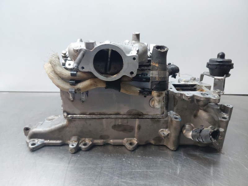 Recambio de colector admision para nissan primastar cerrada referencia OEM IAM 140013553R  