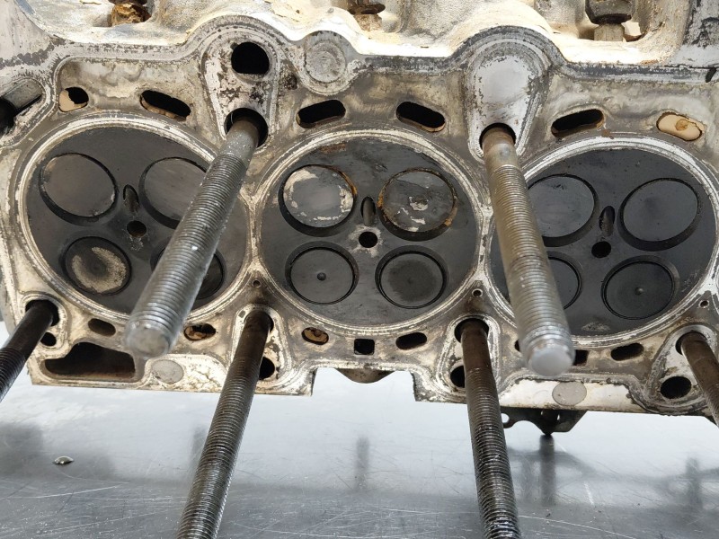 Recambio de culata para bmw x5 (e70) 3.0d referencia OEM IAM   