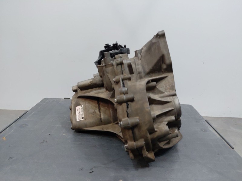 Recambio de caja cambios para ford c-max titanium referencia OEM IAM AV6R  