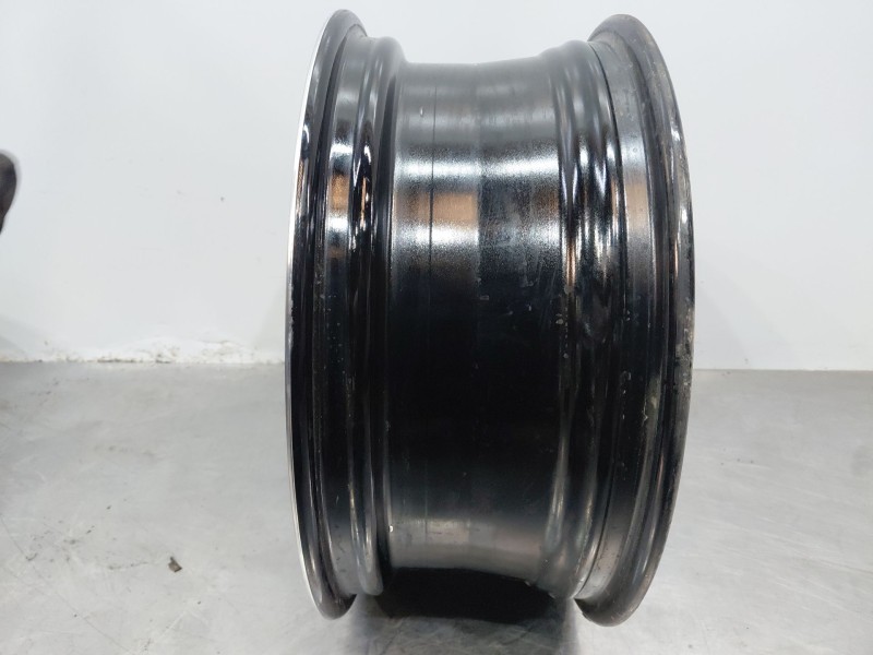 Recambio de llanta para kia sportage v (nq5) referencia OEM IAM   