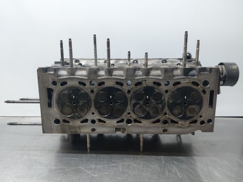 Recambio de culata para citroën c5 berlina exclusive referencia OEM IAM   