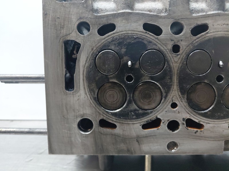 Recambio de culata para citroën c5 berlina exclusive referencia OEM IAM   