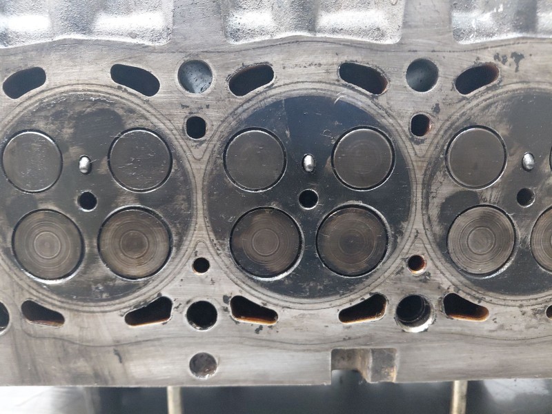 Recambio de culata para citroën c5 berlina exclusive referencia OEM IAM   