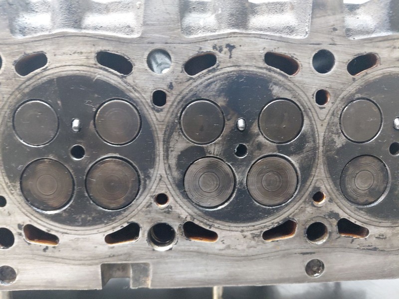 Recambio de culata para citroën c5 berlina exclusive referencia OEM IAM   