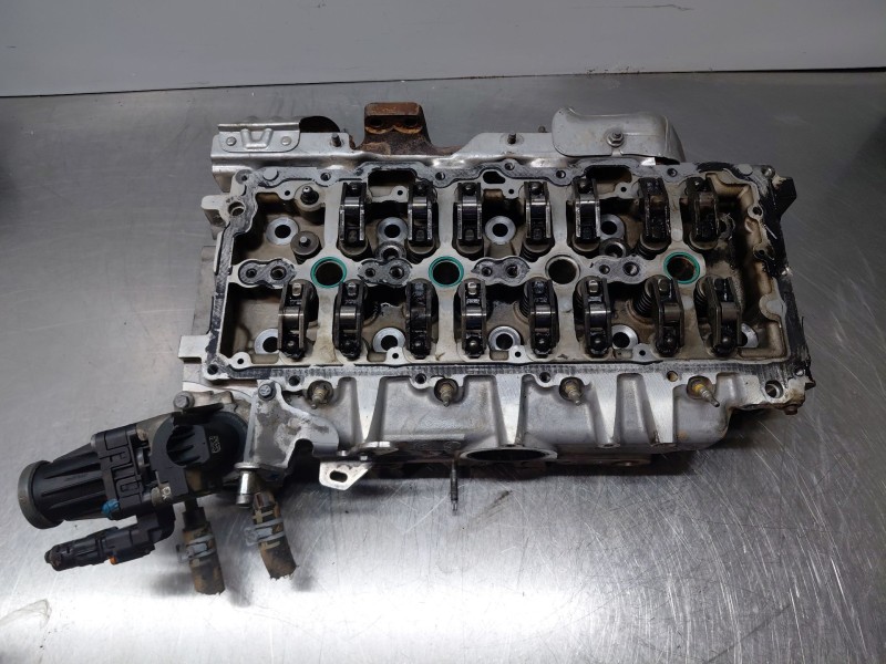 Recambio de culata para peugeot 3008 active referencia OEM IAM 1623158880  
