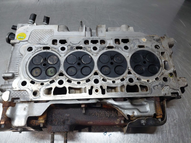 Recambio de culata para peugeot 3008 active referencia OEM IAM 1623158880  