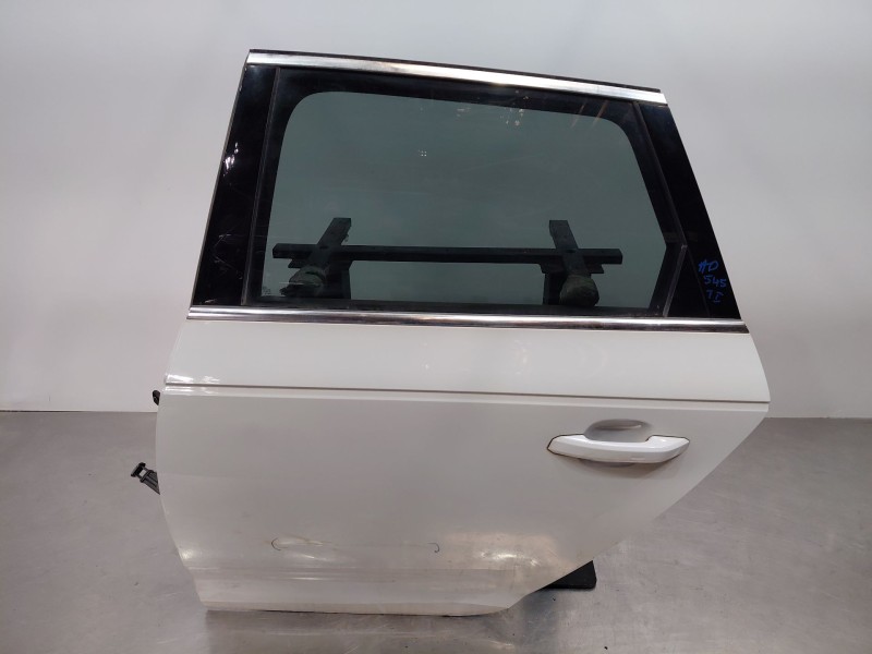 Recambio de puerta trasera izquierda para audi a4 avant (8w5) s line referencia OEM IAM   