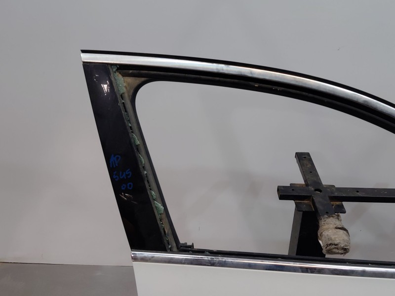 Recambio de puerta delantera derecha para audi a4 avant (8w5) s line referencia OEM IAM   