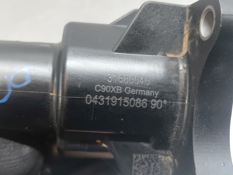 Recambio de termostato para volvo xc60 inscription awd referencia OEM IAM 31686046  